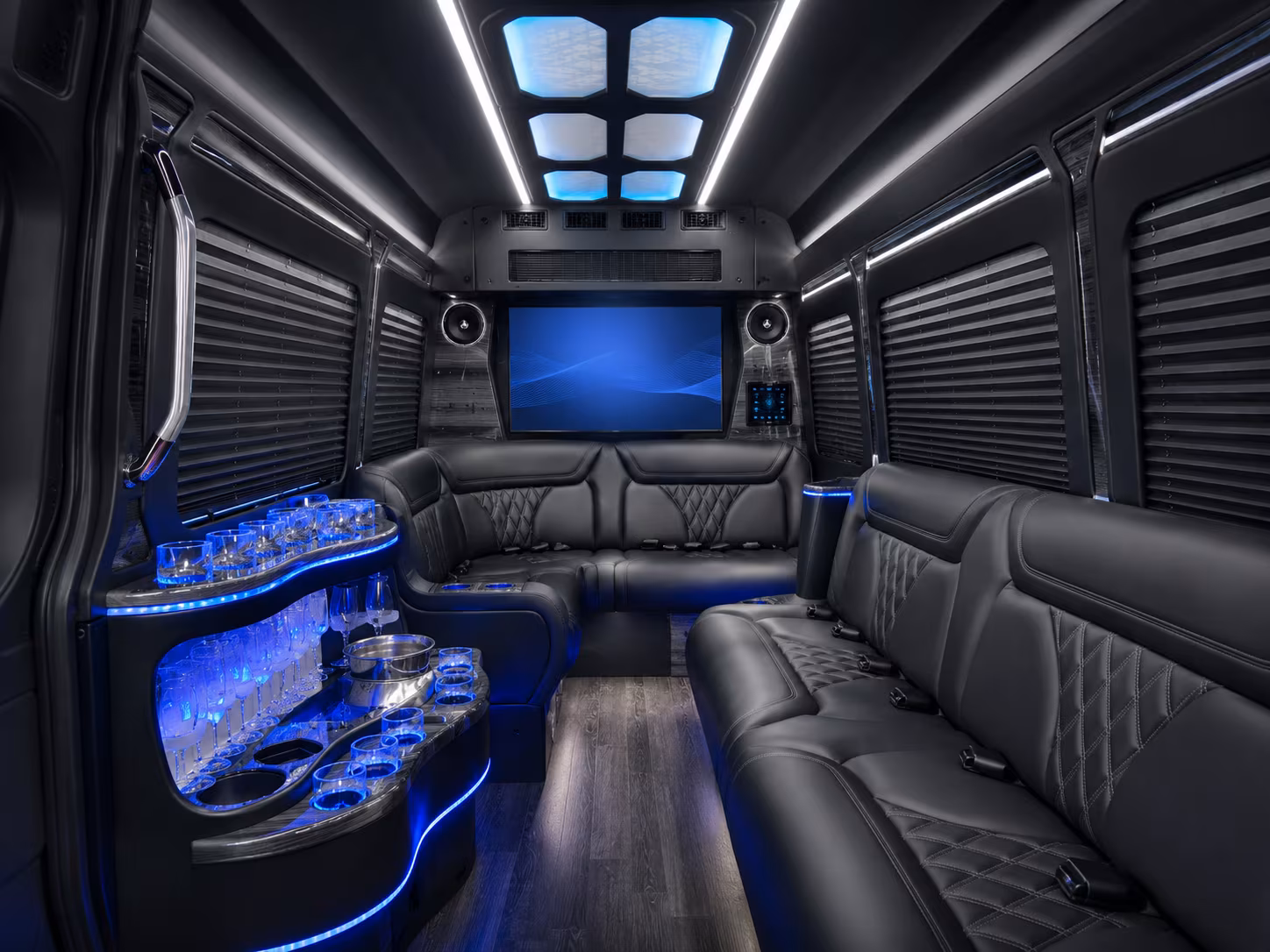 elizabeth custom day trip and driving tour bus rentals